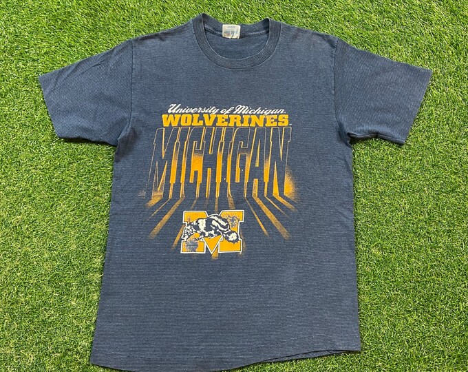 Vintage University of Michigan Wolverines T Shirt Tee Jays USA Size Large L NCAA College Football Basketball Detroit 1990s 90s