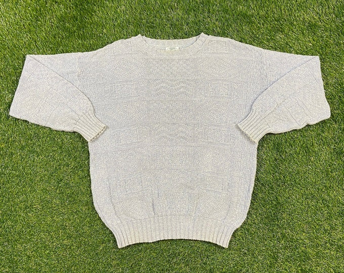 Vintage Lacoste Izod Crewneck Sweater Size Medium White 1980s 80s Crocodile Designer Paris Streetwear Pull Over Comfy
