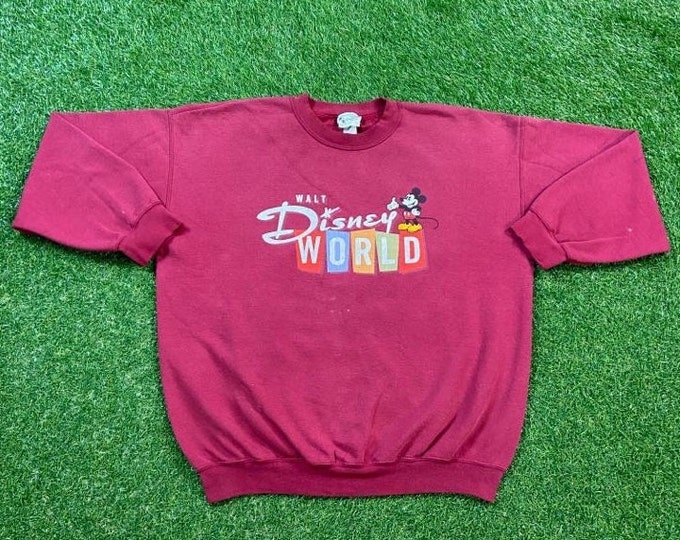 Vintage Walt Disney World Crewneck Sweatshirt Size Xtra Large XL Disneyland Magic Kingdom WDW Mickey Mouse Pull Over Oversized
