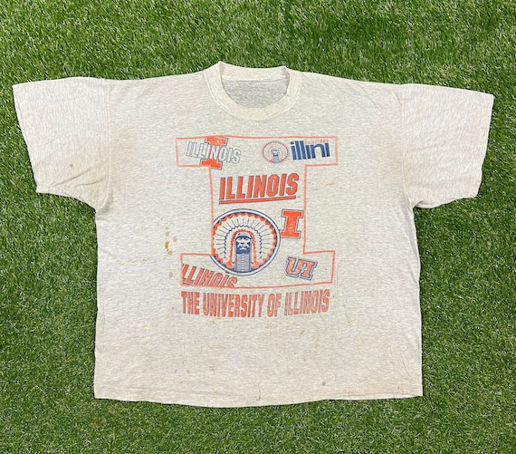 Vintage NCAA 90's College Basketball t-shirt / Kentucky