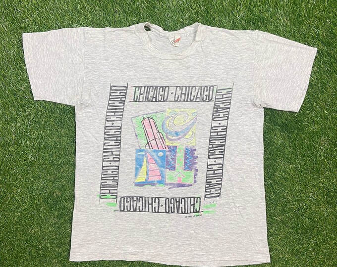 Vintage Chicago T Shirt Tee Primo Made USA Size Large L Windy City Illinois Bulls Bears Cubs White Sox Blackhawks 80s 1980s Tourist