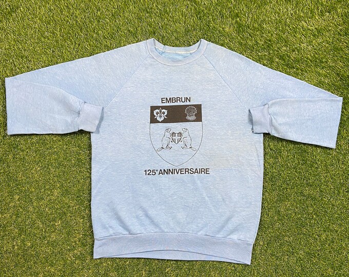 Vintage Embrun 125 Anniversaire Crewneck Sweatshirt Size Large L Hautes Alpes Commune France Pull Over Oversized