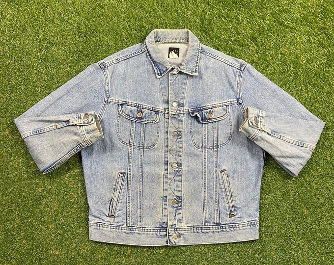 Vintage Lee Jean Jacket Size Medium M American USA Classic Blue Jean Jacket Button Down