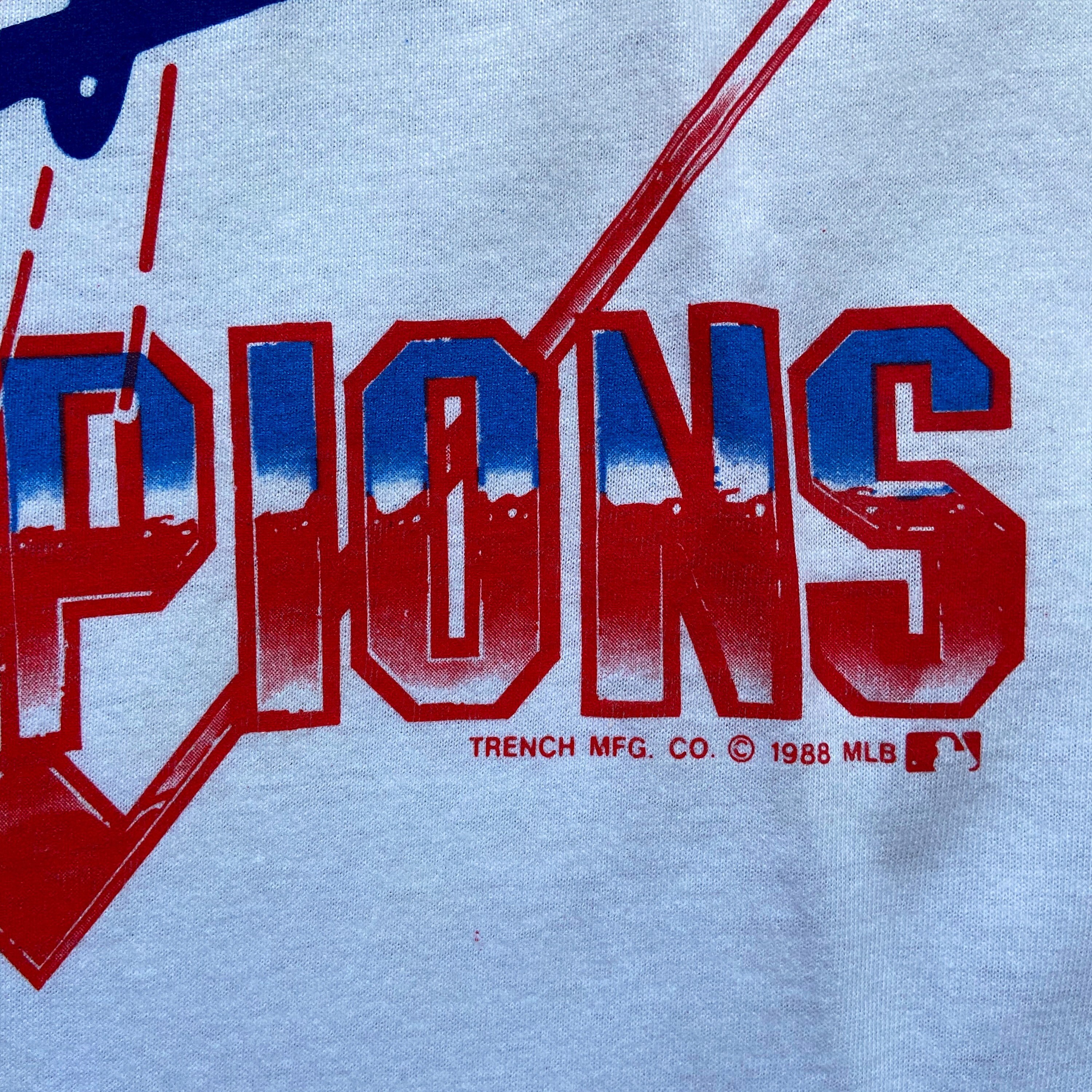 Sports / College Vintage MLB Los Angeles Dodgers World Champions Tee Shirt 1988 Large Made USA