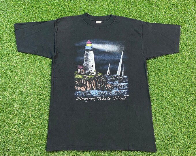 Vintage Newport Rhode Island T Shirt Tee Prairie Mountain Made USA Size Large L New England 1990s 90s