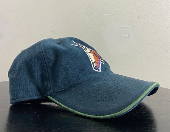 Vintage Phoenix Coyotes Strap Back Hat Nike OSFA NHL Hockey
