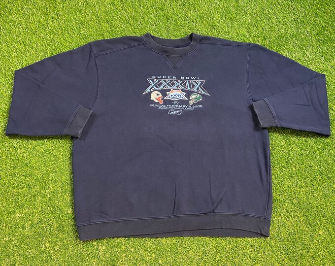 Vintage New England Patriots vs Philadelphia Eagles Crewneck Sweatshirt Size Xtra Large XL Super Bowl XXXIX Tom Brady TB12 Pull Over