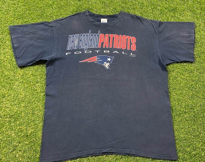 Vintage New England Patriots T Shirt Tee Made USA Size Xtra Large XL NFL Football Boston Massachusetts Tom Brady 1990s 90s