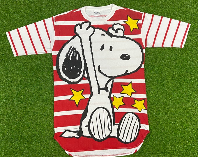 Vintage Snoopy Graphic T-Shirt Tee Size 3XL Peanuts 1980s 80s Made in USA 1990s 90s Oversized shirt Long Tee