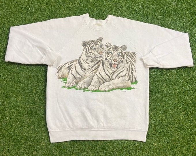 Vintage White Tigers Crewneck Sweatshirt Made USA Size Large L Wild Cats Jungle Animal Safari Nature Animals 1990s 90s Pull Over Oversized