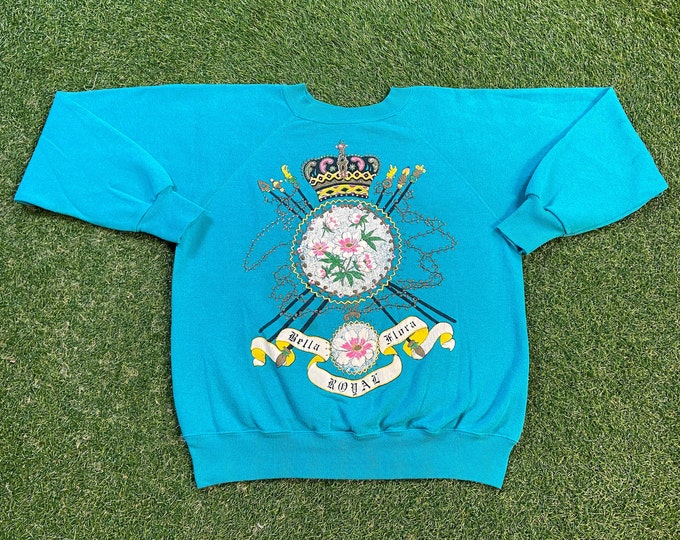 Vintage Bella Flora Royal Crewneck Sweatshirt Made USA Size Large L Bees Caterpillars Butterflies Flowers Pull Over Nature Plants 1990s 90s