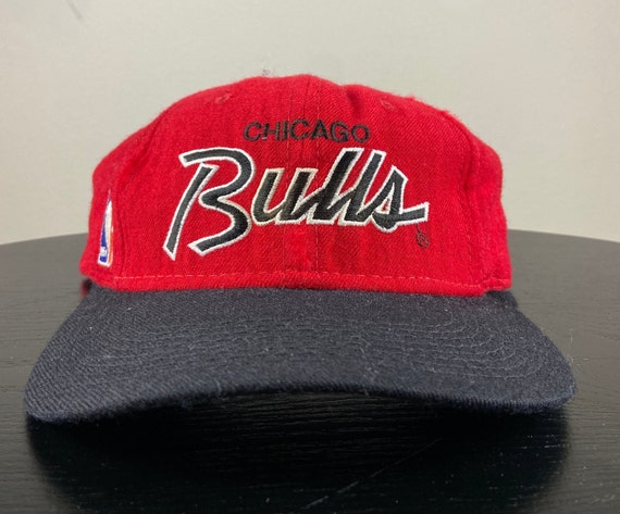 Vintage Chicago Bulls Fitted Hat Size 