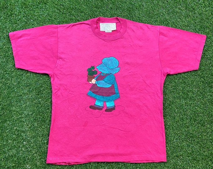 Vintage Cactus T Shirt Tee Jerzees Made USA Size Large L Flowers Bees Caterpillars Butterflies Nature Plants 1990s 90s Grandma