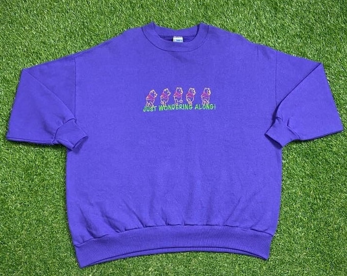 Vintage Winnie the Pooh Bear Crewneck Sweatshirt Made USA XXL 2XL Walt Disney World Piglet Tigger Pull Over Oversized 1990s Brand New Tags