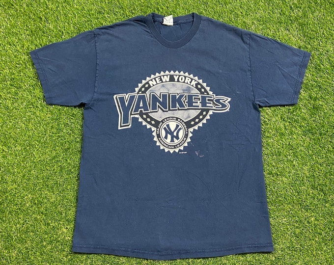 Vintage New York Yankees T Shirt Tee Size Large L MLB Baseball Nyc Bronx Jeter Classic 1990s 90s