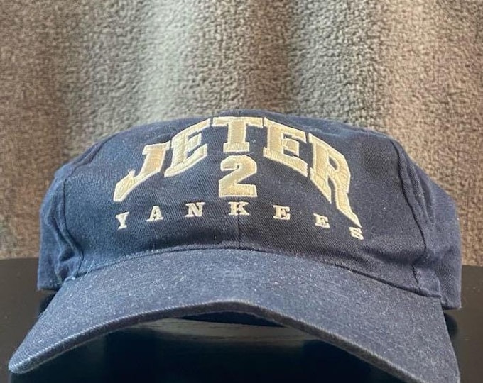 Vintage New York Yankees Derek Jeter #2 Strap Back Hat OSFA MLB Baseball Bronx Original Cap 1990s 90s