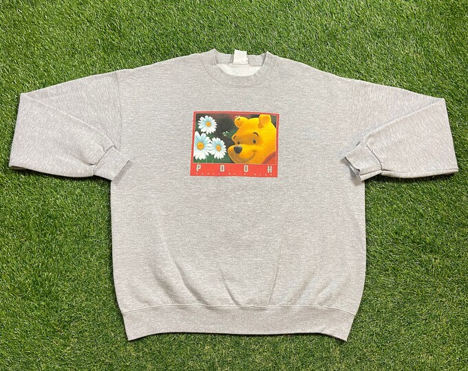 Vintage Winnie The Pooh Crewneck Sweatshirt Size Xtra Large XL Walt Disney World WDW Classic Cartoon Mickey Mouse Pooh 1990s 90s