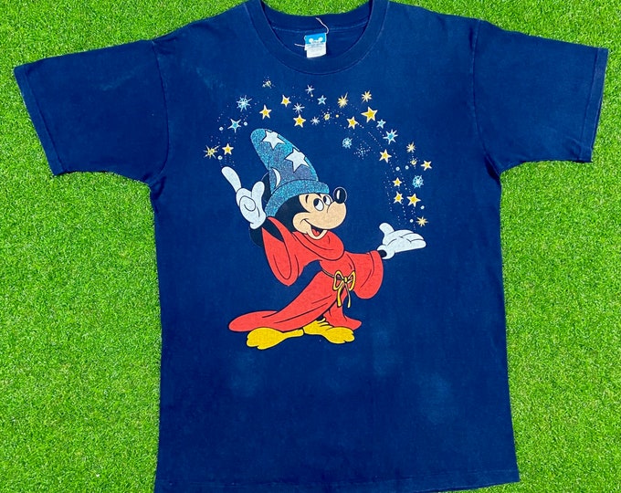 Vintage Fantasia Disney Mickey Mouse Tee T Shirt Xtra Large Made USA 1990s Walt Disney World 90s Magic Steamboat Willie XL Sorcerer