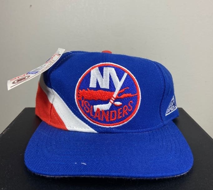 Vintage NHL New York Islanders Fisherman The Game Split Bar Snapback – 🎅  Bad Santa