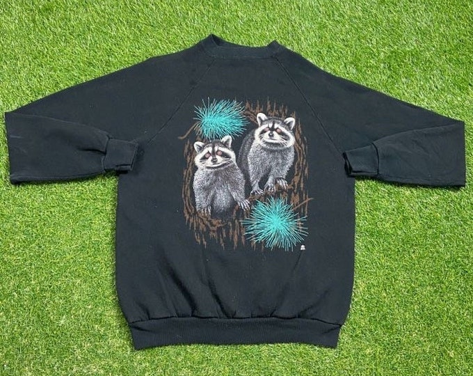 Vintage Racoons Crewneck Sweatshirt Made USA Size Xtra Large XL Warm Nature Animals 1990s 90s Pull Over Oversized