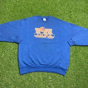 Vintage University of Iowa Hawkeyes Crewneck Sweatshirt Size Xtra Large XL NCAA College Football Classic Pull Over Oversized 1990s 90s