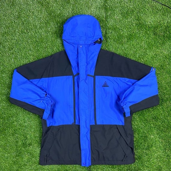 nike hike windbreaker jacket