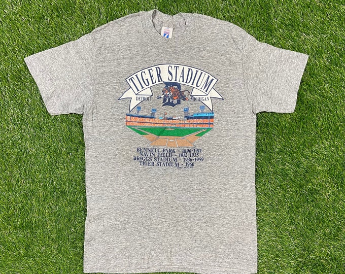 Vintage Detroit Tigers T Shirt Logo 7 Made USA Size Xtra Large MLB Baseball Michigan XL 1980s 1990s 80s 90s