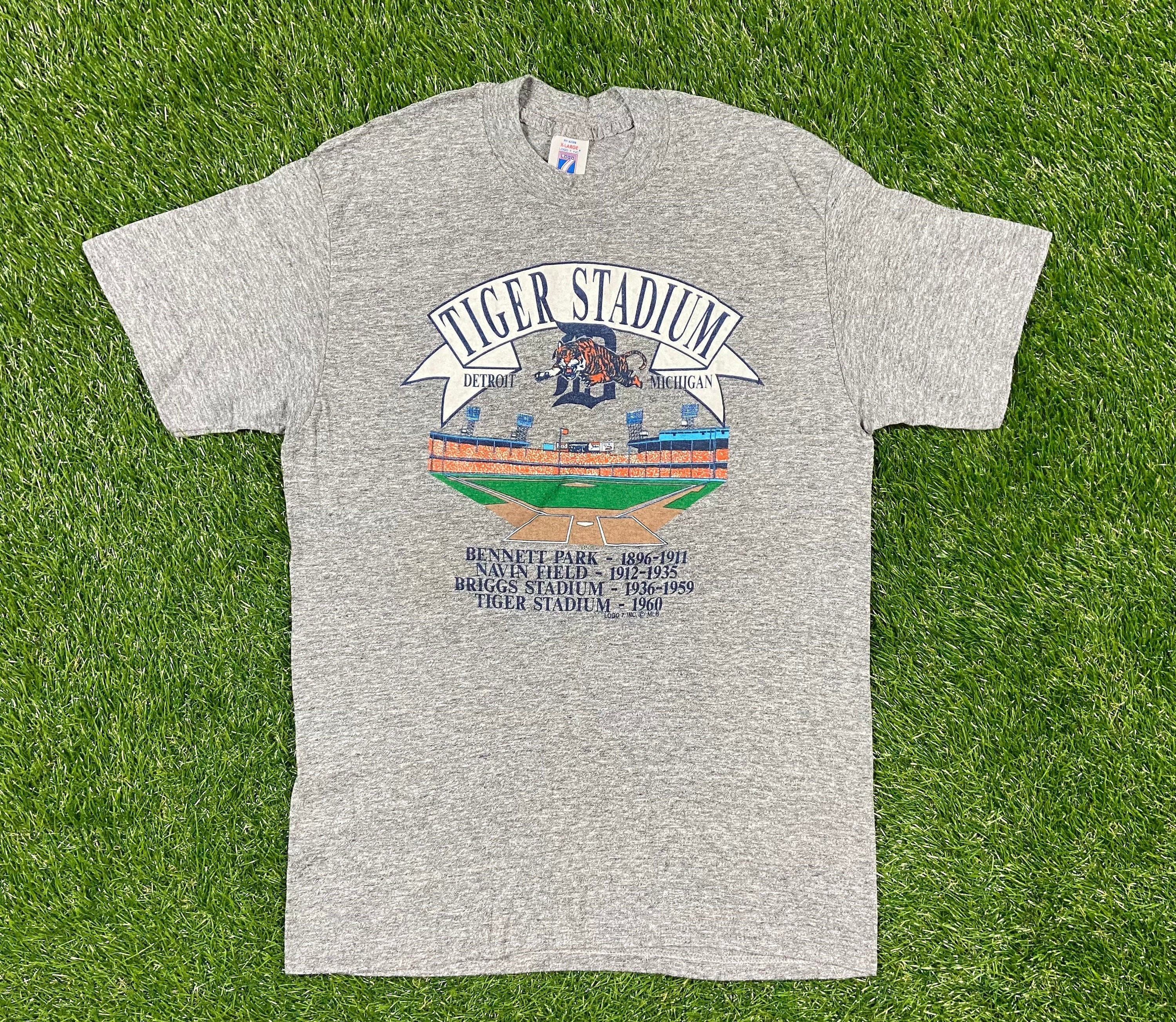 Vintage Detroit Tigers T Shirt Logo 7 Made USA Size Xtra Large 