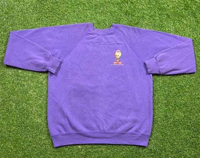 Vintage Tweety Bird Crewneck Sweatshirt Hanes Made USA Size Xtra Large XL Looney Tunes Warner Bros Bugs Bunny 1990s 90s Pull Over Oversized