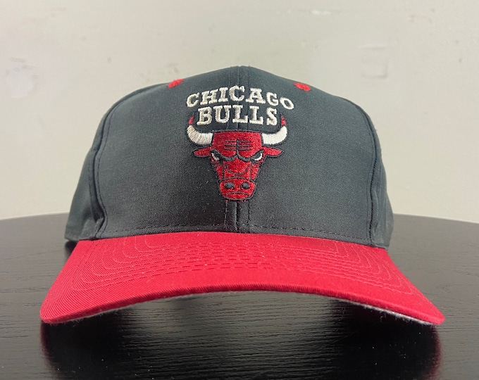 Vintage Chicago Bulls Snapback Hat OSFA NBA Basketball Michael Jordan Classic Illinois Last Dance 1990s 90s
