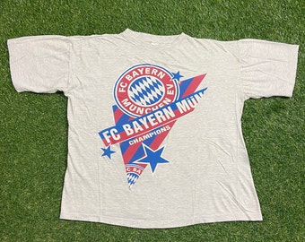 Vintage FC Bayern Munich T Shirt Tee Size Large L Fifa Football