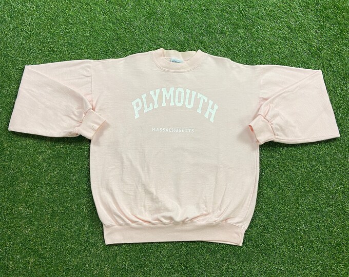 Vintage Plymouth Massachusetts Crewneck Sweatshirt Watercolors Made USA Size Medium M Plymouth Rock Pilgrim New England Boston Pull Over