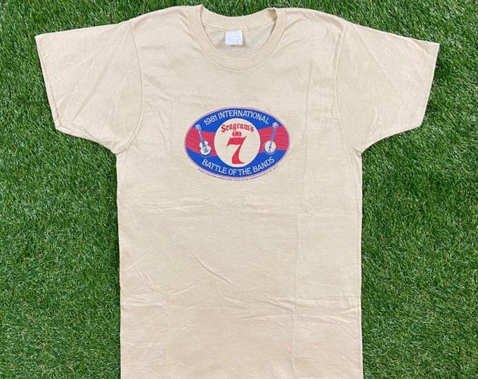 Vintage Seagrams Seven Crown T Shirt Tee Screen Stars Made USA Size Small / Medium Drink Alcohol Party Night Life Classic Liquor Whiskey NY