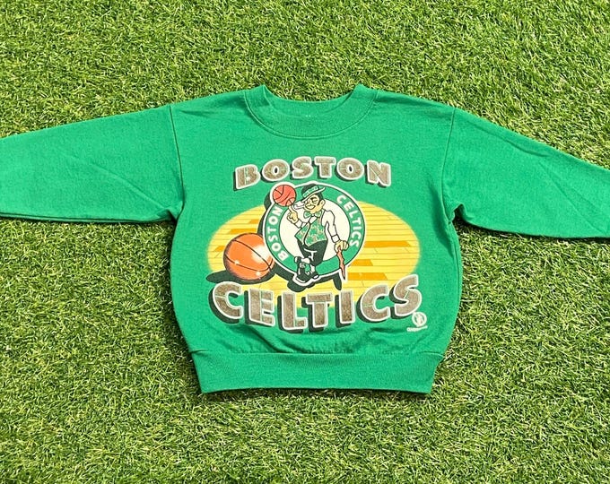 Vintage Boston Celtics Crewneck Sweatshirt Size Youth Small NBA Basketball Green Classic New England Massachusetts 90s