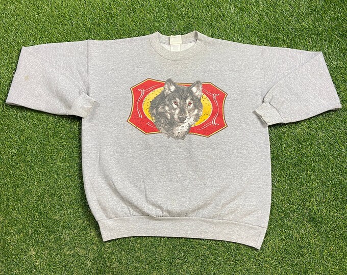 Vintage Wolf Crewneck Sweatshirt Size Large L National Wildlife Wolf Pack Animals Habitat All Over Print 1990s 90s Pull Over Oversized