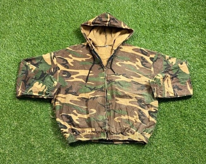 Vintage Camo Jacket Size Medium M Quality Warm Hunting Coat Hiking 1990s 90s Camouflage