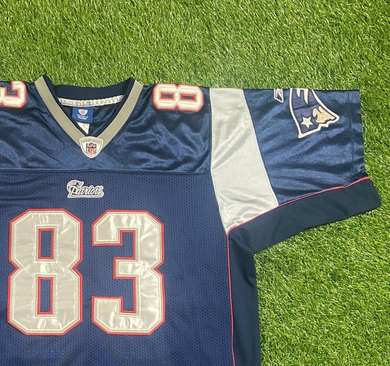 New England Patriots ユニフォーム 83番 サイズ50 NEW ENGLAND PATRIOTS AMERICAN FOOTBALL SHIRT JERSEY sz L #83