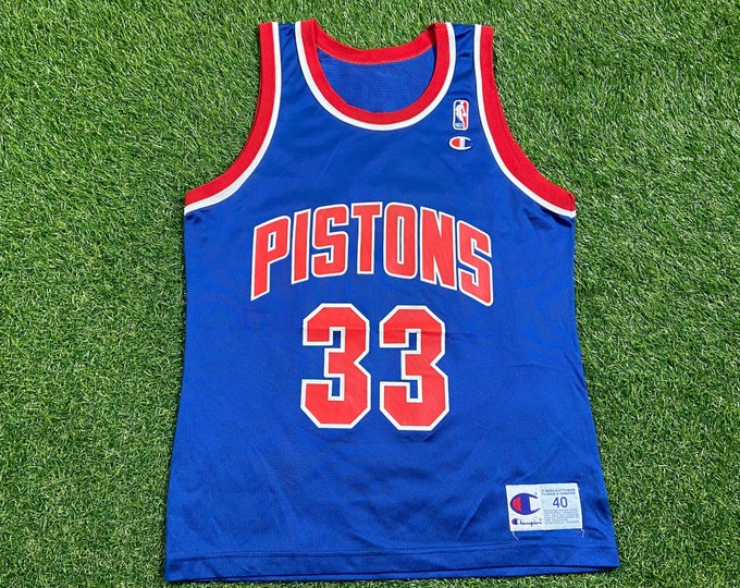 Vintage Detroit Pistons Grant Hill #33 Jersey Champion Made USA Size Medium M Michigan Classic Bad Boys Jordan 1990s 90s