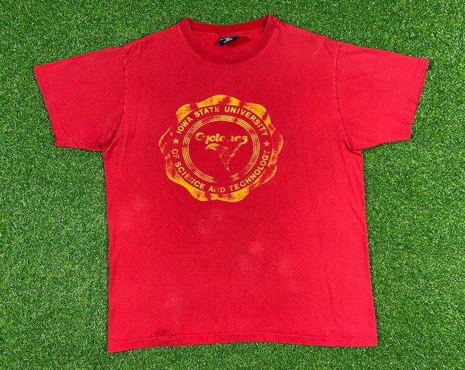 Vintage University of Iowa State Cyclones Spell Out T Shirt Tee XL Jansport Made in USA NCAA 90's 1990s Classic College Red Faded Original