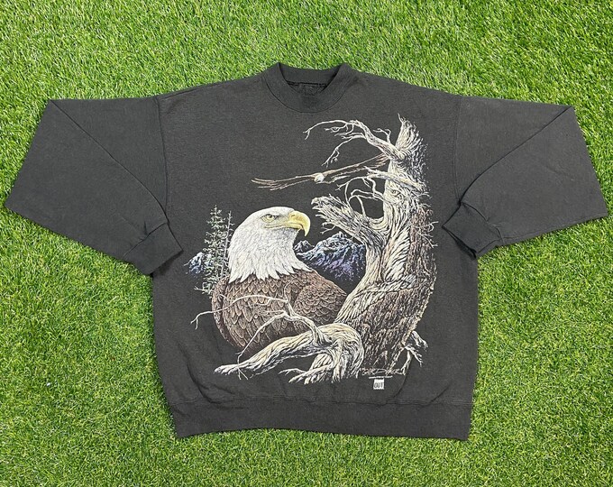 Vintage American Bald Eagle Crewneck Sweatshirt Size Xtra Large XL Rare 1990s 90s Animals Warm Habitat All Over Print Art Cool Quality