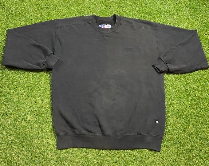 Vintage Plain Black Crewneck Sweatshirt Russell Athletic Made USA Size Xtra Large XL Quality Great Fit Original Pull Over Oversized 1990s