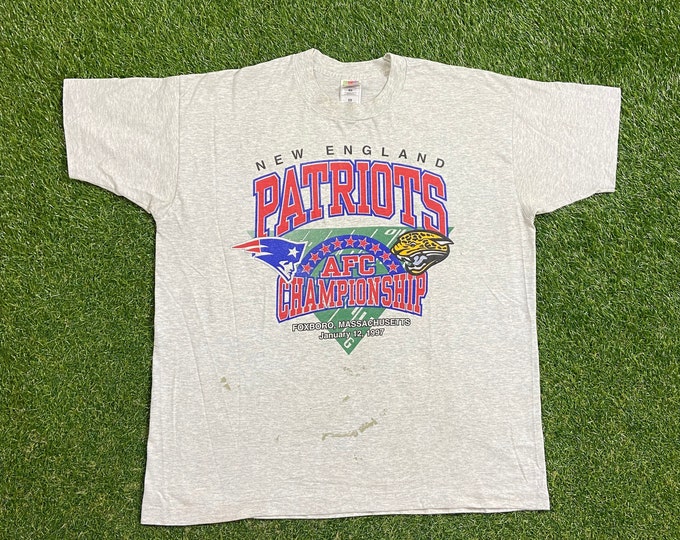 Vintage New England Patriots T Shirt Tee Made USA Size Xtra Large XL NFL Football Boston Massachusetts Tom Brady 1990s 90s