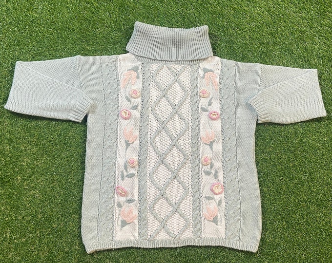Vintage Flower Rose Knitted Crewneck Sweater Size Medium M Pull Over Quality Comfortable Fit 1980s Original Fall Winter Warm Cozy