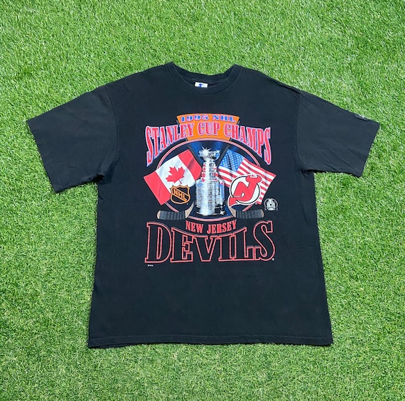 NHL New Jersey Devils Mickey Mouse Disney Hockey T Shirt Youth