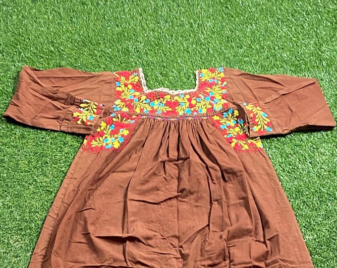 Vintage Floral Dress Size Small S Bees Caterpillars Butterflies Flowers Nature Plants 1970s 70s