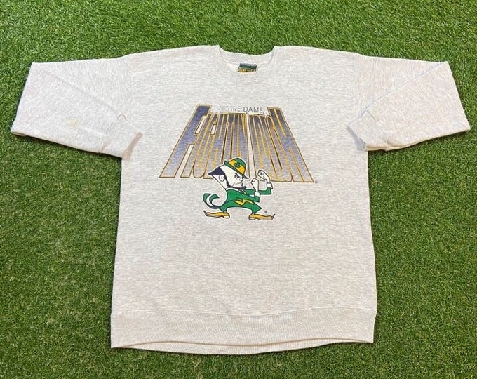 Vintage Notre Dame University Crewneck Sweatshirt Made USA Size Xtra Large XL NCAA College Football Fighting Irish Pull Over 1990s 90