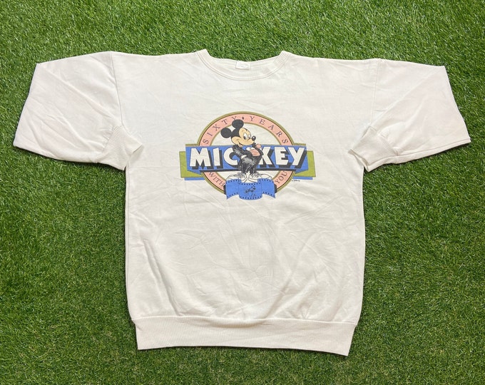 Vintage Mickey Mouse Crewneck Sweatshirt Size Medium M Walt Disney World Magic Kingdom Disneyland Classic Rare Pull Over 1980s 80s
