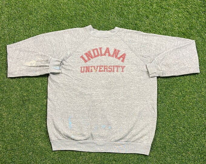 Vintage Indiana University Hoosiers Crewneck Sweatshirt Size Xtra Large XL NCAA College Basketball IU Classic Pull Over Oversized