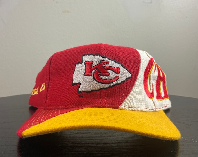 Vintage Kansas City Chiefs Snapback Hat OSFA NFL Football Super Bowl Champions KC Pat Mahomes 1990s 90s