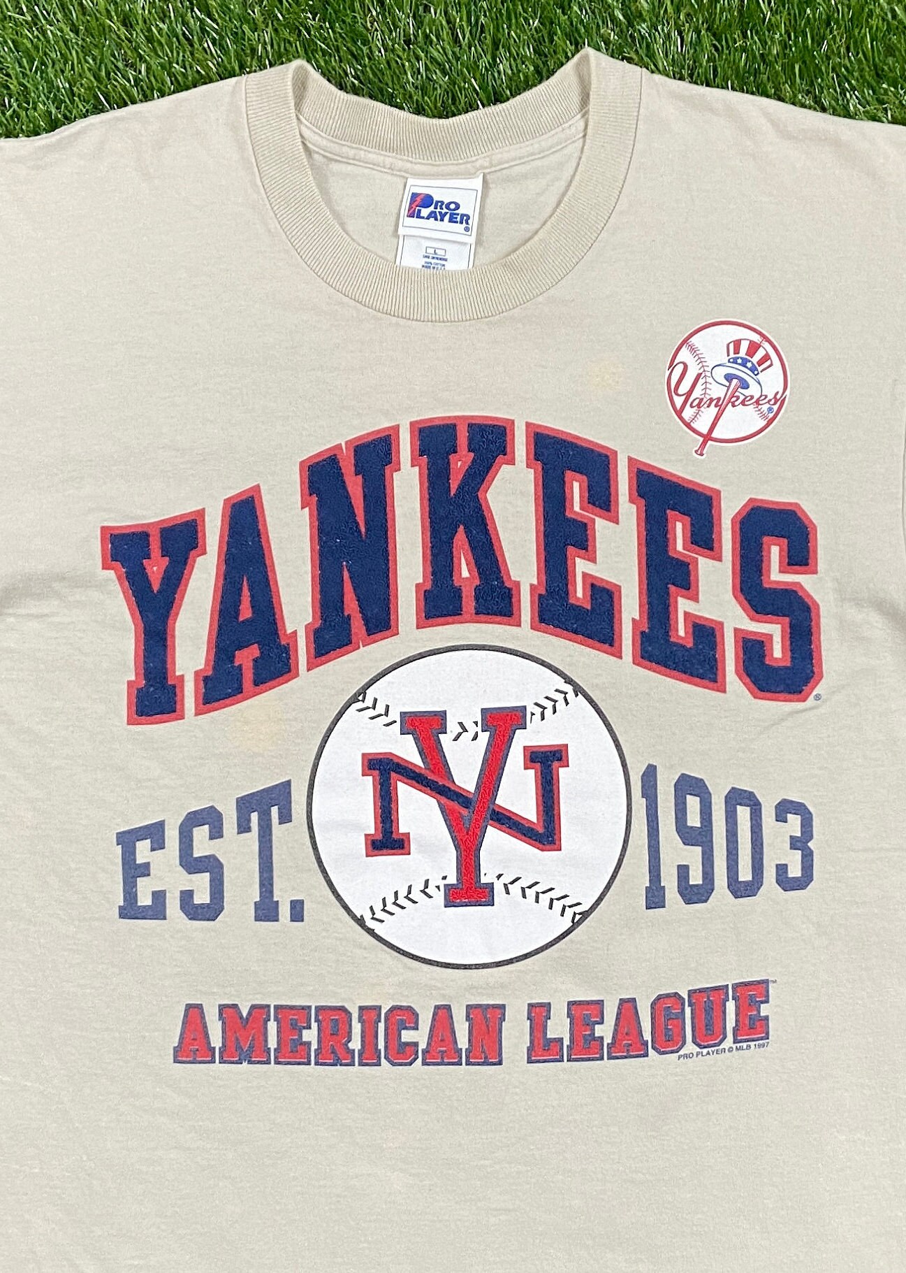 Vintage 1997 New York Yankees T-Shirt